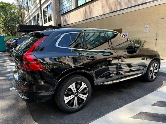 VOLVO XC60 2.0 T8 RECHARGE PLUS AWD GEARTRONIC